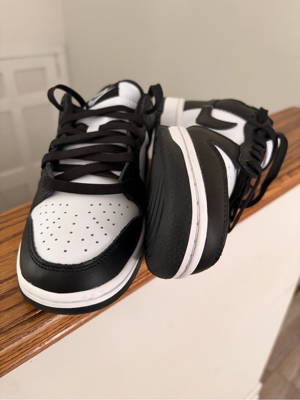 Black and White Women's Low-Top Sneakers